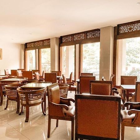 Rizen Padjadjaran Hotel Богор Екстериор снимка