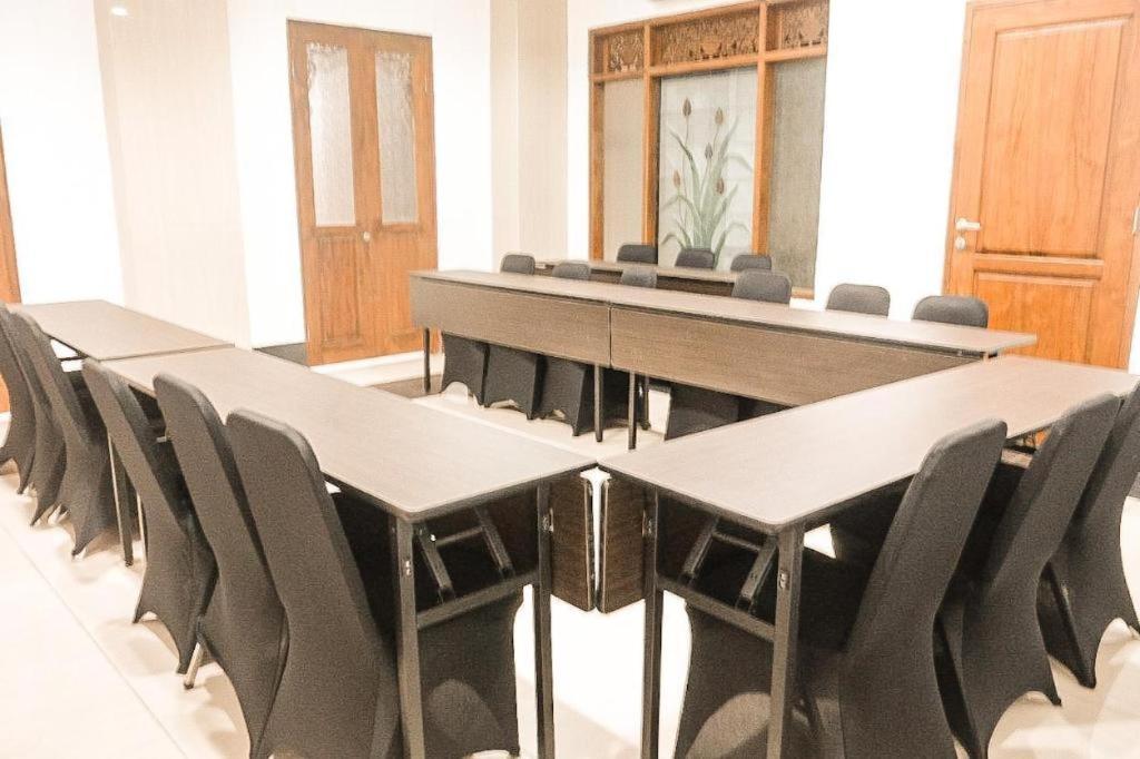 Rizen Padjadjaran Hotel Богор Екстериор снимка