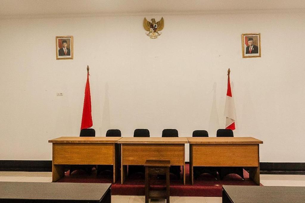 Rizen Padjadjaran Hotel Богор Екстериор снимка